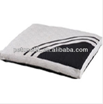 crown decorative dog beds