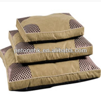 cozy crown pet bed